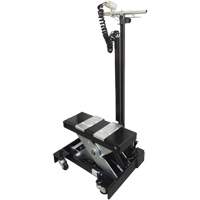 Cric de service de plancher &agrave; profil bas, 12 tonne(s) Capacit&eacute;, 7-1/2" Abaiss&eacute;e, 15" &eacute;lev&eacute;e, Air comprim&eacute;/hydraulique M & M Nord Ouest Inc