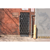 Barrières de porte robustes, Simple, 4' lo x 5' 9" h déployé KH873 | M & M Nord Ouest Inc