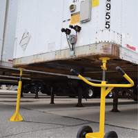 Two-Post Trailer-Stabilizing Jack Stands, 50 tons Lift Capacity M & M Nord Ouest Inc