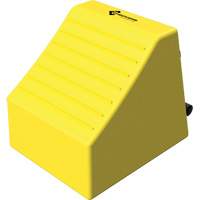 Cale de roue ultra-robuste pour l'exploitation mini&egrave;re Checkers Safety, PEHD, Jaune, 14-1/2" la x 17-1/2" p x 16" h M & M Nord Ouest Inc