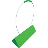 Cale de roue pour avion Checkers Safety SafeRay avec poign&eacute;e &agrave; c&acirc;ble ergonomique, Ur&eacute;thane, Vert fluorescent, 24" la x 8" p x 6" h M & M Nord Ouest Inc