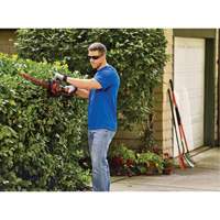 Max* PowerCut Cordless Hedge Trimmer Kit, 22", 20 V, Battery Powered M & M Nord Ouest Inc