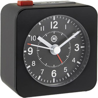 Mini-horloge et alarme sans tic-toc, Analogique, À piles, 2,3" dia., Noir OQ832 | M & M Nord Ouest Inc