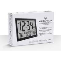 Horloge à réglage automatique à calendrier complet avec de très grands caractères, Numérique, À piles, Noir OR497 | M & M Nord Ouest Inc