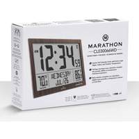 Horloge à réglage automatique à calendrier complet avec de très grands caractères, Numérique, À piles, Brun OR498 | M & M Nord Ouest Inc