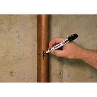 Dura-Ink&reg; 80 Permanent Marker, Black, Medium Tip M & M Nord Ouest Inc