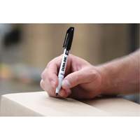 Dura-Ink&reg; Markers - #15, Black, Fine Tip M & M Nord Ouest Inc