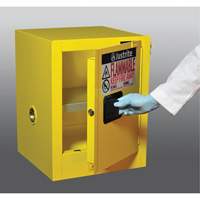 Sure-Grip&reg; EX Countertop Flammable Safety Cabinet, 4 gal., 1 Door, 17" W x 22" H x 17" D M & M Nord Ouest Inc