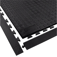 Rejuvenator Connect No. 502, Polyurethane, 3-1/4' W x 3-1/4' L, 5/8" Thick, Yellow M & M Nord Ouest Inc