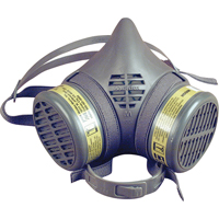 Respirateur &agrave; demi-masque assembl&eacute; de la s&eacute;rie 8000, &eacute;lastom&egrave;re/Thermoplastique, Petit M & M Nord Ouest Inc