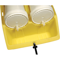 Unit&eacute; mobile Mini-Racker, 31" lo x 29" la x 15,2" ha, 10 gal. US Capacit&eacute; M & M Nord Ouest Inc