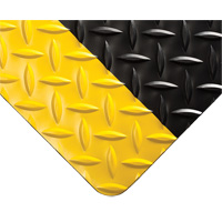 Tapis Diamond-Plate pour tableau de contr&ocirc;le no 701, 3' la x 75' lo, 1/4" &eacute;paisseur, Noir/Jaune, PVC M & M Nord Ouest Inc