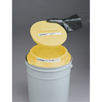 Couvercle pour entonnoirs Poly-Pail Funnel M & M Nord Ouest Inc