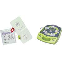 Défibrillateur entièrement automatisé AED Plus<sup>MD</sup> en anglais avec électrodes Pedi-Padz<sup>MD</sup> II supplémentaires, Automatique, Anglais, Classe 4 SGR006 | M & M Nord Ouest Inc