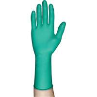 93-287 Series Disposable Gloves, Small, Nitrile, 8.7-mil, Powder-Free, Green M & M Nord Ouest Inc