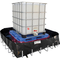 Berme de confinement des d&eacute;versements Ultra-IBC Berm, Capacit&eacute; 400 gal. US, 6' la x 6' lo x 18" h, Support en L M & M Nord Ouest Inc