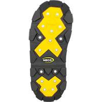 Couvre-chaussure &agrave; crampons avec talonni&egrave;re Voyager Glacier Trek, Nylon/Polyur&eacute;thane, Boucle, Convient &agrave; Hommes 5 - 6,5/Femmes 6 - 8 M & M Nord Ouest Inc