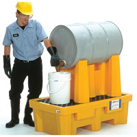 Syst&egrave;me de confinement Ultra-Drum pour 1 baril avec drain, 52" lo x 29" la x 49,5" ha, 750 gal. US Capacit&eacute; M & M Nord Ouest Inc