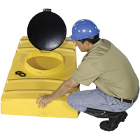 Expansion Tank for Ultra-Modular IBC Spill Pallets&reg; M & M Nord Ouest Inc