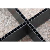 Ultra-Spill Pallet flexible, 4 barils, Capacit&eacute; de d&eacute;versement 66 gal. US, 48" x 48" x 7" M & M Nord Ouest Inc