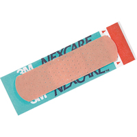 Bandages confortables Nexcare, Rectangulaire/carr&eacute;e, 3", Tissu, St&eacute;rile M & M Nord Ouest Inc