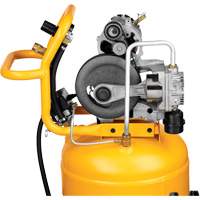 Continuous Wheeled Air Compressor, Electric, 15 Gal. (18 US Gal), 225 PSI, 120/1 V TLV989 | M & M Nord Ouest Inc