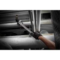 Cl&eacute; &agrave; tuyau avec manche Powerlength, Cap des m&acirc;choires 1-1/2", Longueur 10" M & M Nord Ouest Inc