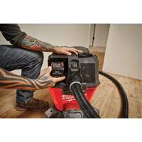 M18 Fuel Cordless Wet/Dry Vacuum, 18 V, 6 gal. Capacity M & M Nord Ouest Inc