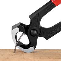 Hammerhead Style Carpenters' Pincers M & M Nord Ouest Inc