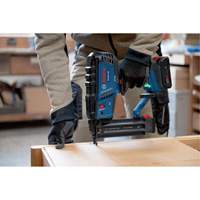 Brushless 18-Gauge Brad Nailer (Tool Only), 18 V, Lithium-Ion M & M Nord Ouest Inc