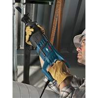 Scie alternative avec poign&eacute;e en D, 120 V, 12 A M & M Nord Ouest Inc