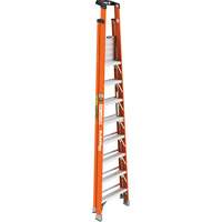 Escabeau avec plateforme Safespace, 8', Cap. De 300 lb M & M Nord Ouest Inc