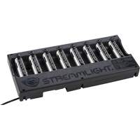 8-Unit USB Battery Charger & Batteries M & M Nord Ouest Inc